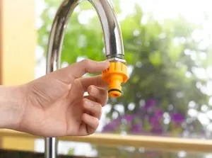 Hozelock 2403 Indoor Threaded Tap Connector 22mm