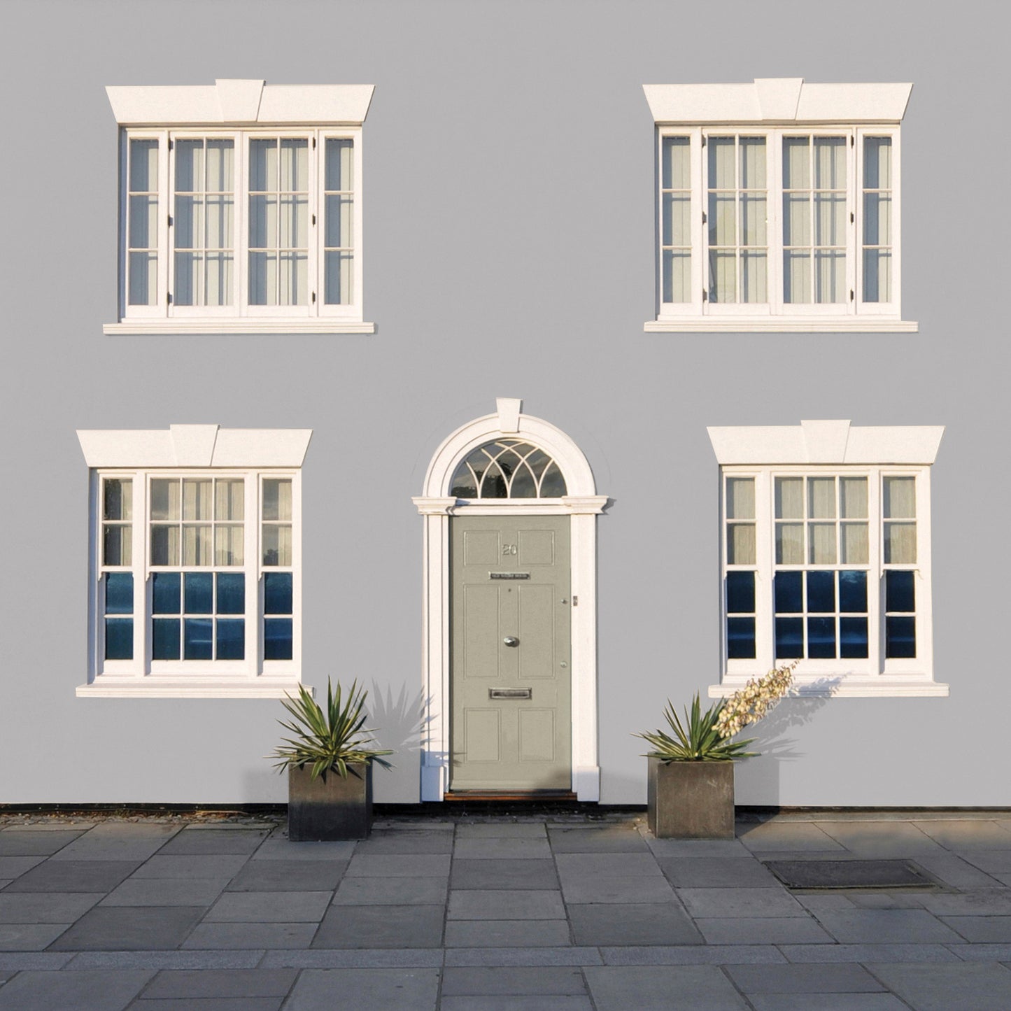 Sandtex Microseal Smooth Masonry Paint Gallery Grey 5L