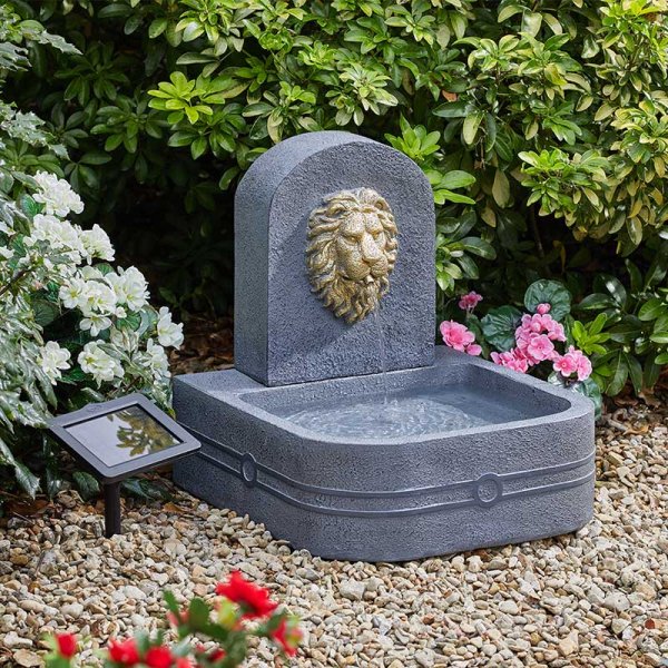Smart Garden Solar Lions Head Fountain